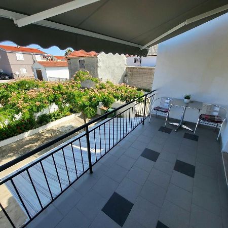 Apartment Maria Ljubač Exterior foto
